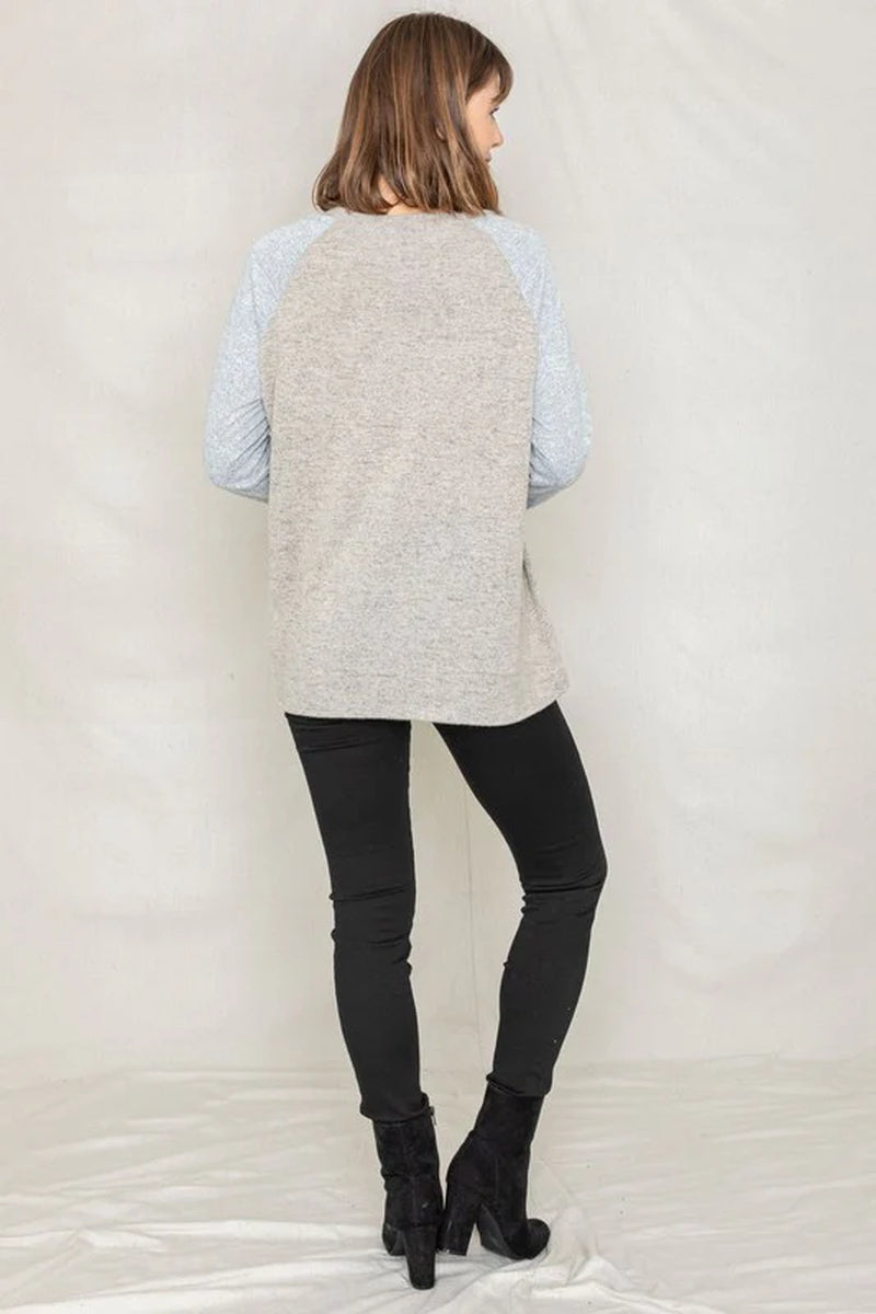 Two-Tone Raglan Tunic in Solid Fabric